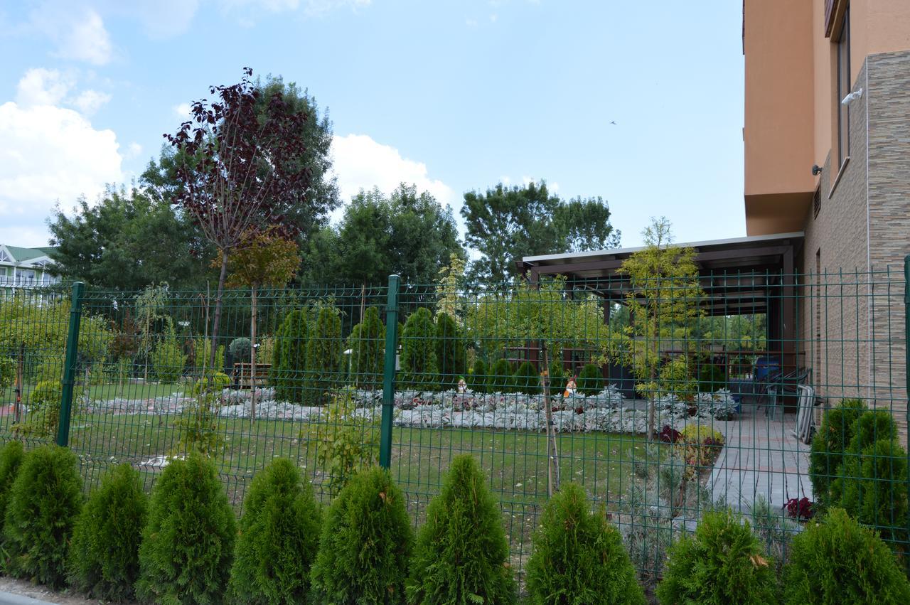 Hotel Camp And Pool Kranevo Exterior foto