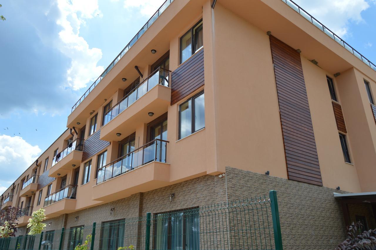 Hotel Camp And Pool Kranevo Exterior foto